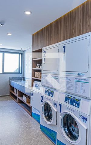Studio à venda com 26m², 1 quarto e sem vaga Studio à venda com 26m², 1 quarto e sem vagaLavanderia