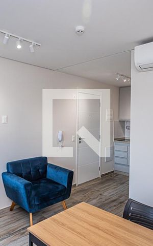 Studio à venda com 26m², 1 quarto e sem vaga Studio à venda com 26m², 1 quarto e sem vagaStúdio