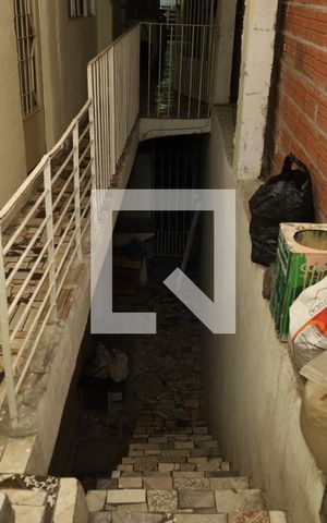 Casa para alugar com 36m², 1 quarto e sem vagaÁrea externa