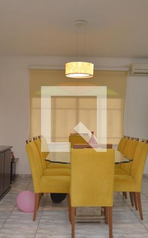 Casa à venda com 168m², 3 quartos e sem vagaSala de Jantar