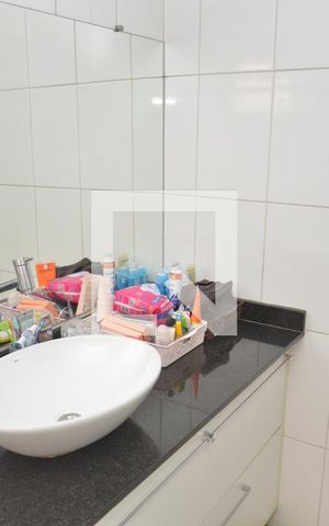 Casa à venda com 168m², 3 quartos e sem vagaBanheiro Social