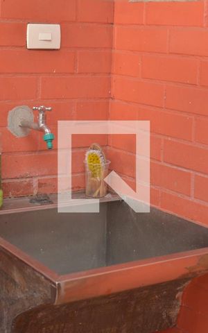 Casa à venda com 168m², 3 quartos e sem vagaArea de Serviço
