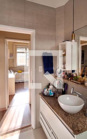 Apartamento à venda com 68m², 2 quartos e sem vaga Apartamento à venda com 68m², 2 quartos e sem vagaBanheiro Social