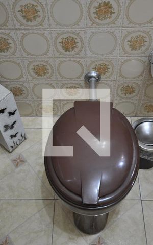Casa à venda com 200m², 3 quartos e 3 vagasBanheiro Social