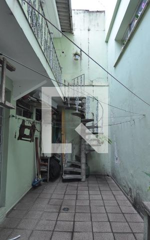 Casa à venda com 200m², 3 quartos e 3 vagasQuintal