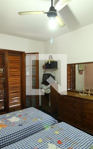 Casa de condomínio à venda com 750m², 4 quartos e 5 vagasQuarto 2