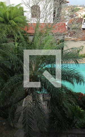 Casa de condomínio à venda com 750m², 4 quartos e 5 vagasVaranda da suíte 2