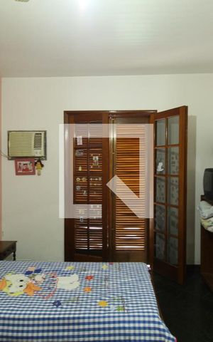 Casa de condomínio à venda com 750m², 4 quartos e 5 vagasQuarto 2
