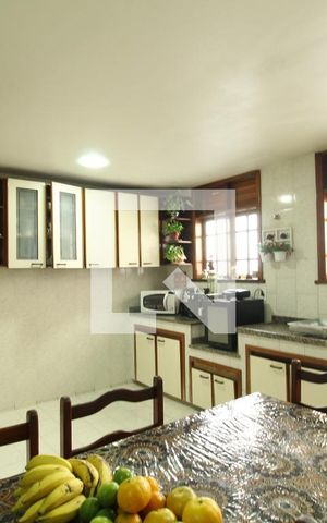 Casa de condomínio à venda com 750m², 4 quartos e 5 vagasCozinha