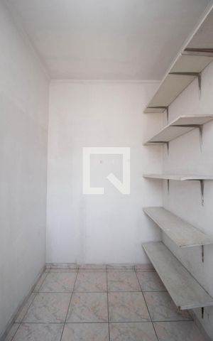 Casa à venda com 300m², 3 quartos e 4 vagas Casa à venda com 300m², 3 quartos e 4 vagasCloset do quarto