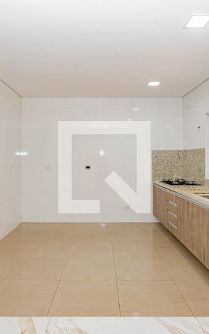 Casa à venda com 250m², 4 quartos e 6 vagasCozinha