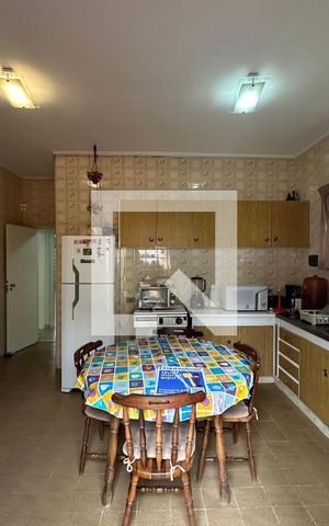 Casa à venda com 133m², 3 quartos e 2 vagasCozinha