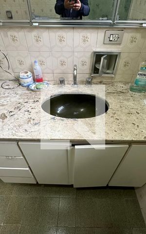 Casa à venda com 133m², 3 quartos e 2 vagasBanheiro