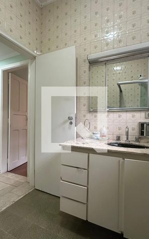 Casa à venda com 133m², 3 quartos e 2 vagasBanheiro