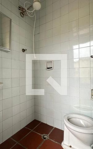 Casa à venda com 133m², 3 quartos e 2 vagasBanheiro de serviço