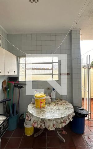 Casa à venda com 133m², 3 quartos e 2 vagasÁrea de Serviço