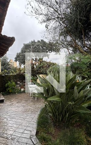 Casa à venda com 133m², 3 quartos e 2 vagasÁrea externa