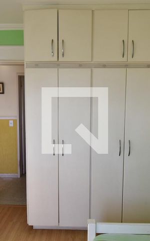 Apartamento à venda com 176m², 4 quartos e 2 vagasQuarto 2