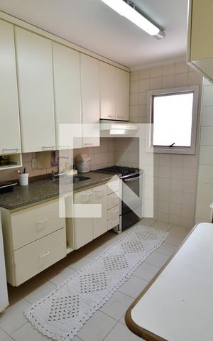 Apartamento à venda com 176m², 4 quartos e 2 vagasCozinha