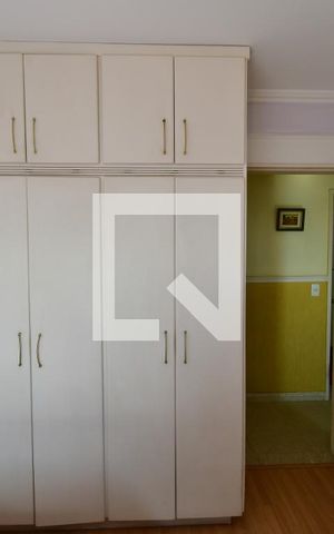 Apartamento à venda com 176m², 4 quartos e 2 vagasQuarto 1 - Armários