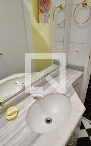 Apartamento à venda com 176m², 4 quartos e 2 vagasBanheiro 2