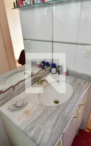Apartamento à venda com 176m², 4 quartos e 2 vagasBanheiro Suíte
