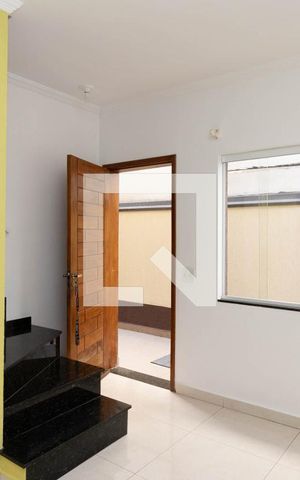 Casa de condomínio para alugar com 67m², 2 quartos e 1 vaga Casa de condomínio para alugar com 67m², 2 quartos e 1 vagaSala