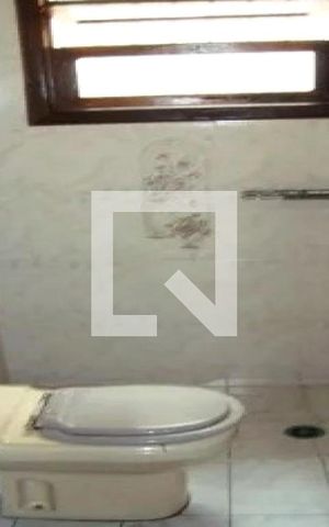 Casa à venda com 198m², 3 quartos e 2 vagas