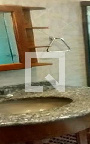 Casa à venda com 198m², 3 quartos e 2 vagas