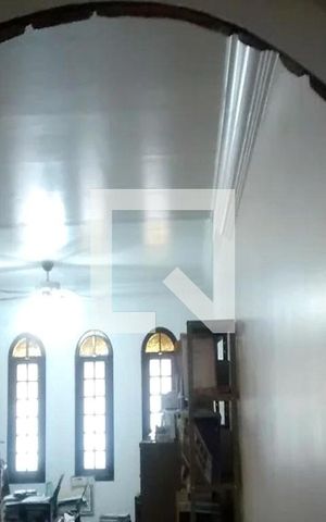 Casa à venda com 198m², 3 quartos e 2 vagas