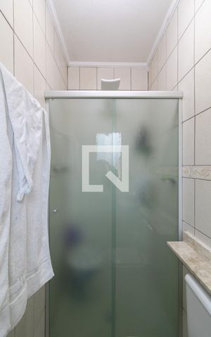 Casa à venda com 125m², 3 quartos e 1 vaga Casa à venda com 125m², 3 quartos e 1 vagaBanheiro da Suíte 2