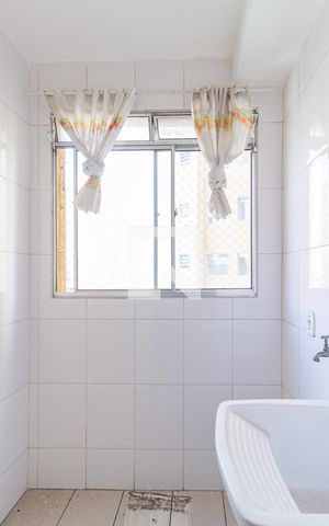 Apartamento para alugar com 62m², 2 quartos e 1 vagaCozinha e área de serviço