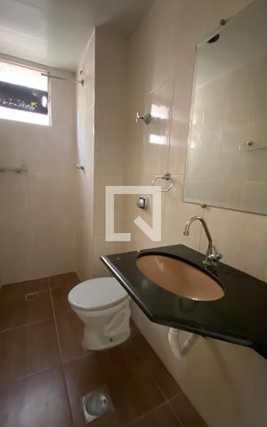 Apartamento para alugar com 70m², 3 quartos e 1 vaga Apartamento para alugar com 70m², 3 quartos e 1 vagaBanheiro Social