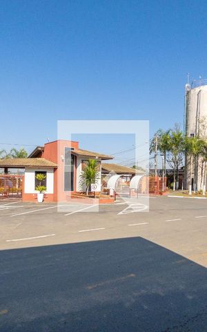 Casa de condomínio para alugar com 199m², 3 quartos e 4 vagas Casa de condomínio para alugar com 199m², 3 quartos e 4 vagasFachada do condomínio