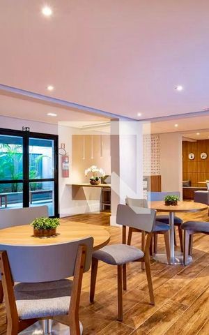 Apartamento para alugar com 92m², 2 quartos e 2 vagas Apartamento para alugar com 92m², 2 quartos e 2 vagasÁrea comum - Salão de festas