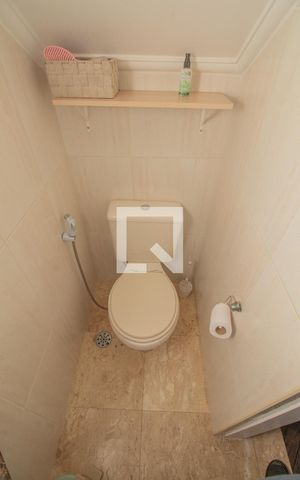 Casa de condomínio à venda com 141m², 3 quartos e 2 vagas Casa de condomínio à venda com 141m², 3 quartos e 2 vagasLavabo
