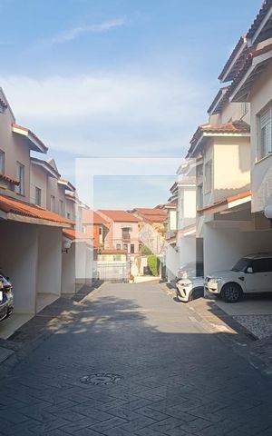Casa de condomínio à venda com 141m², 3 quartos e 2 vagas Casa de condomínio à venda com 141m², 3 quartos e 2 vagasÁrea comum