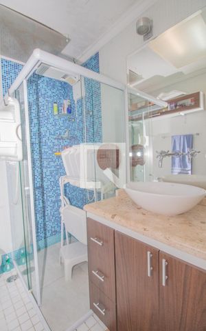 Casa de condomínio à venda com 141m², 3 quartos e 2 vagas Casa de condomínio à venda com 141m², 3 quartos e 2 vagasBanheiro
