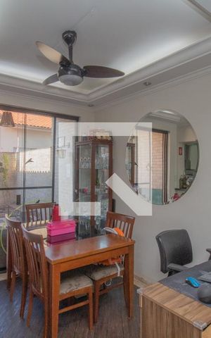 Casa de condomínio à venda com 141m², 3 quartos e 2 vagas Casa de condomínio à venda com 141m², 3 quartos e 2 vagasSala de Jantar