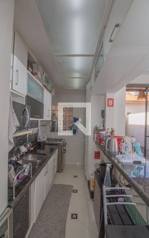 Casa de condomínio à venda com 141m², 3 quartos e 2 vagas Casa de condomínio à venda com 141m², 3 quartos e 2 vagasCozinha