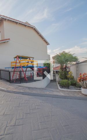 Casa de condomínio à venda com 141m², 3 quartos e 2 vagas Casa de condomínio à venda com 141m², 3 quartos e 2 vagasÁrea comum