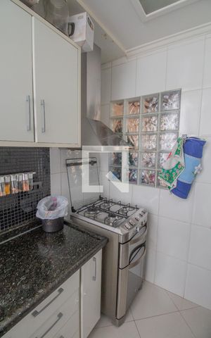 Casa de condomínio à venda com 141m², 3 quartos e 2 vagas Casa de condomínio à venda com 141m², 3 quartos e 2 vagasCozinha