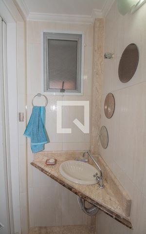 Casa de condomínio à venda com 141m², 3 quartos e 2 vagas Casa de condomínio à venda com 141m², 3 quartos e 2 vagasLavabo