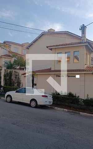 Casa de condomínio à venda com 141m², 3 quartos e 2 vagas Casa de condomínio à venda com 141m², 3 quartos e 2 vagasÁrea comum