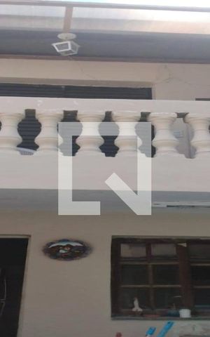 Casa à venda com 72m², 2 quartos e 1 vaga