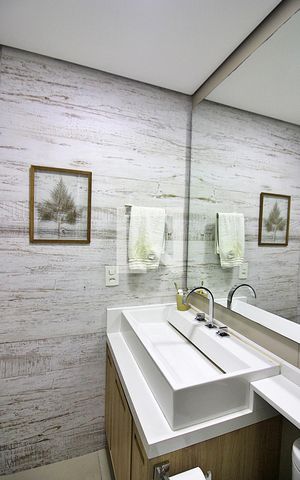 Apartamento à venda com 81m², 2 quartos e 1 vagaQuarto 1 - Suíte Banheiro