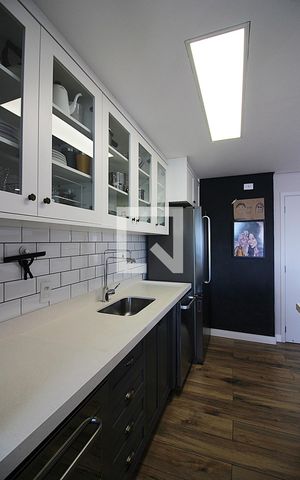 Apartamento à venda com 81m², 2 quartos e 1 vagaCozinha