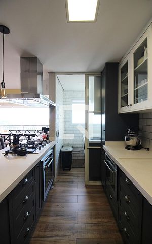 Apartamento à venda com 81m², 2 quartos e 1 vagaCozinha