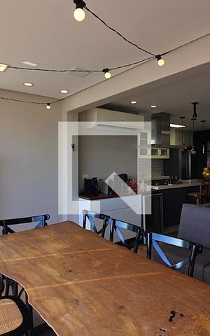 Apartamento à venda com 81m², 2 quartos e 1 vagaSala Sacada