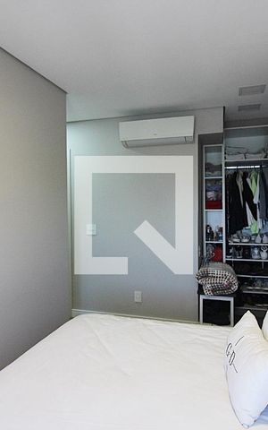Apartamento à venda com 81m², 2 quartos e 1 vagaQuarto 1 - Suíte
